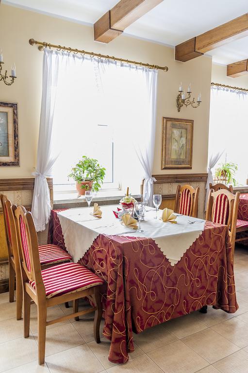 Uroczysko Bed and Breakfast Jastrowie Buitenkant foto